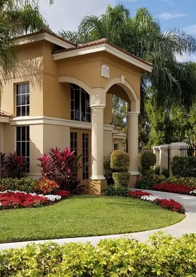 Sidewalk to leasing office at Hibiscus Pointe, Miami, FL