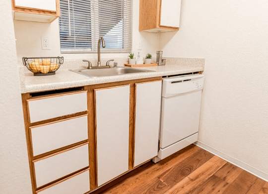 Kitchen at The Lakes at Fife, Fife, WA, 98424