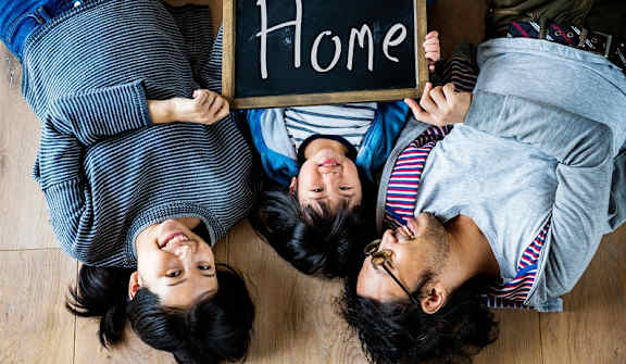 Family at Redlands Towne Square Apartments, California, 92571