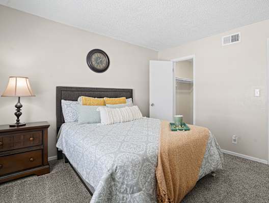 the preserve at ballantyne commons bedroom with bed
