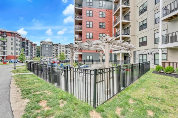 the reserve at fairfax corner apartments patio