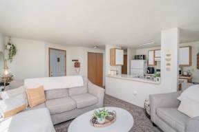 Spacious Living Area at Ironwood Apartments, Coeur d'Alene, Idaho