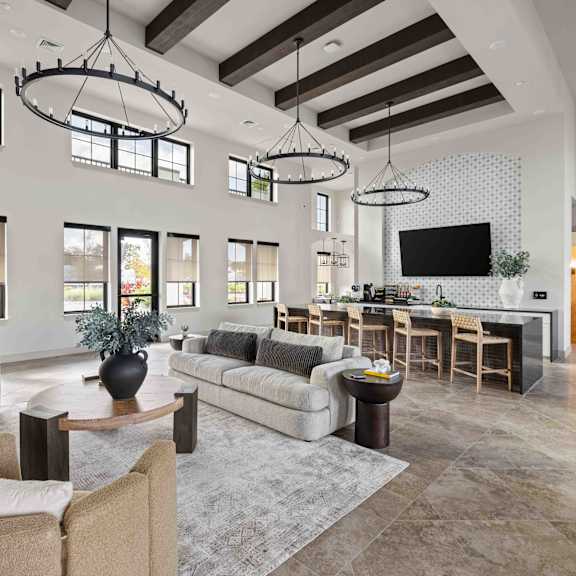 Lounge room at Terrassa Luxury Apartments, Saint Augustine, FL 32084