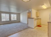 Thumbnail 10 of 14 - Dining area at SILVER CREEK, Pasco