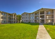 Thumbnail 2 of 14 - Lush green grounds at SILVER CREEK, Pasco, 99301