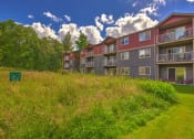 Thumbnail 4 of 16 - Lush green grounds at THE TIMBERS BY VINTAGE, Arlington Washington