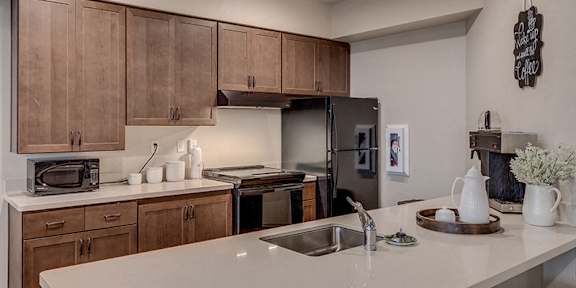 Kitchen at VINTAGE AT BREMERTON, Bremerton, WA, 98310
