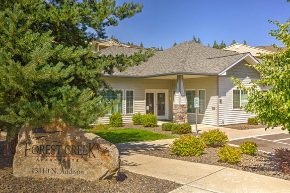Leasing Office at Forest Creek Apartments | Spokane, WA 99208