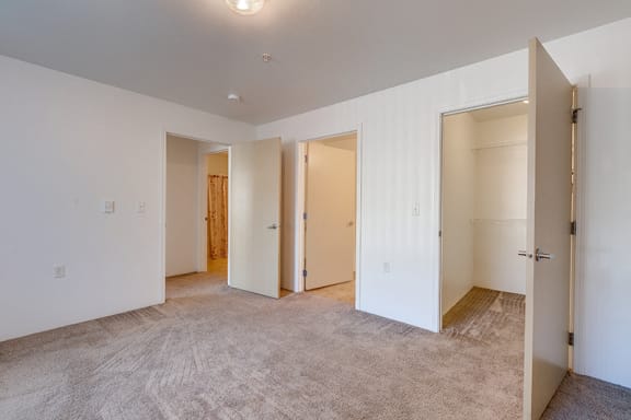 View of unfurnished Master bedroom at FOREST CREEK APARTMENTS, Spokane, 99208