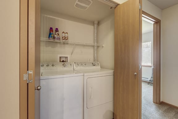 Washer and Dryer at Quilceda Creek, Washington