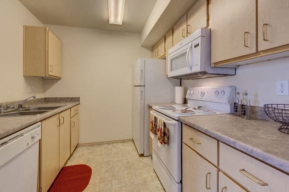 Kitchen interior at SILVER CREEK, Pasco, Washington