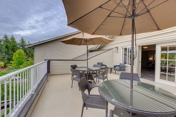 Clubhouse Patio at VINTAGE AT BELLINGHAM, Bellingham, Washington