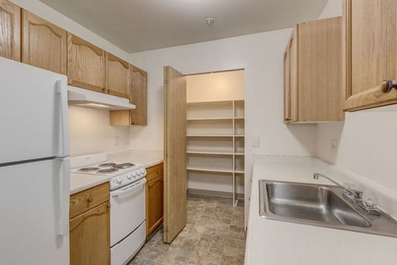Fully Equipped Kitchen at VINTAGE AT BELLINGHAM, Bellingham, Washington