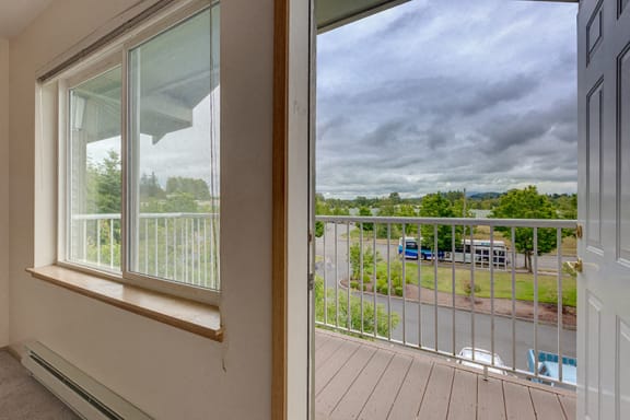 Front Door looking outside at VINTAGE AT BELLINGHAM, Bellingham, WA, 98226