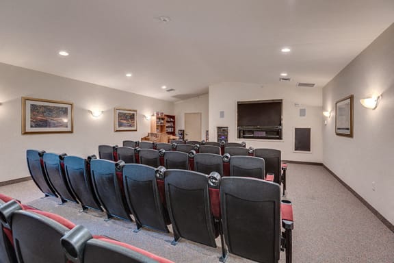 Media Room area at VINTAGE AT CHEHALIS Apartments, Chehalis 