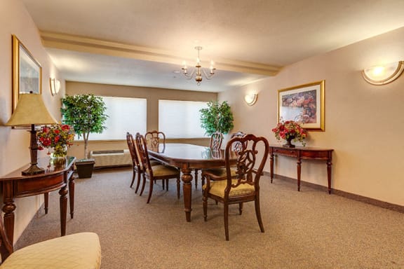 Dining Room at VINTAGE AT SPOKANE, Spokane Washington