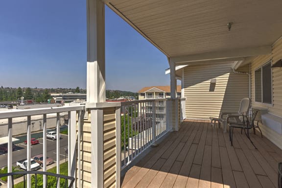 View Form Balcony at VINTAGE AT SPOKANE, Washington