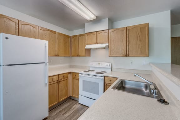 Kitchen at THE TIMBERS BY VINTAGE, Washington, 98223
