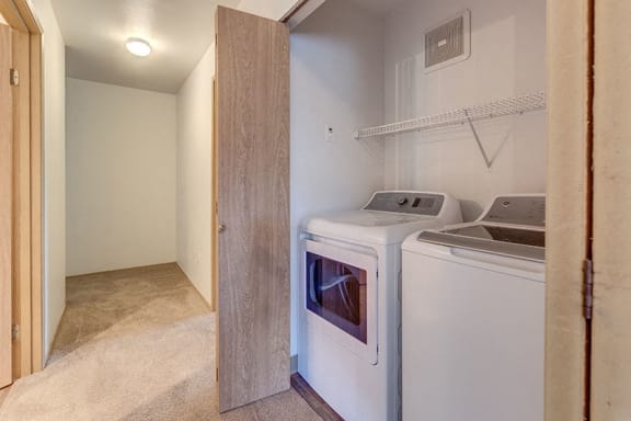 full-size washer and dryer at THE TIMBERS BY VINTAGE, Arlington, WA