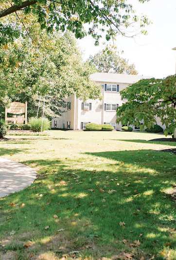 Green Space at Krewstown Park Apartments, Philadelphia, 19115
