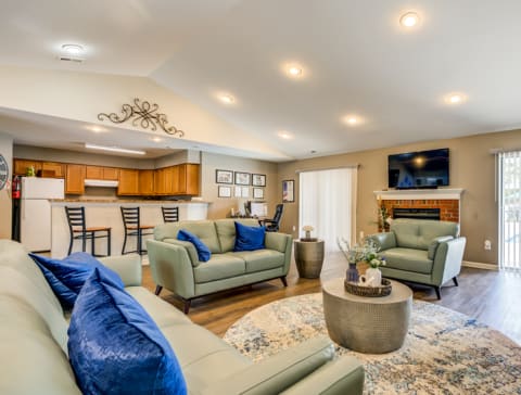clubhouse interior seating