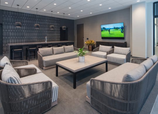 Brand New Garden Room at Columbus Plaza, Illinois