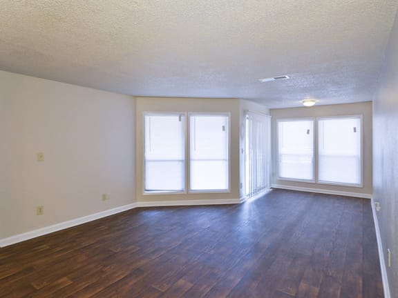 Spacious Floorplans with Dual Pane Windows in Duluth, GA Apartments 30096