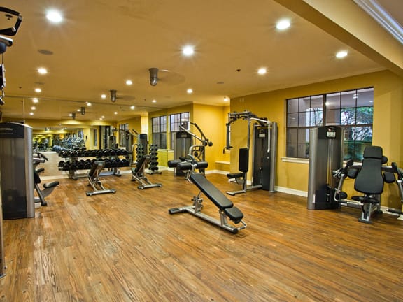 Fully equipped Gym at Dallas Apartments by galleria mall