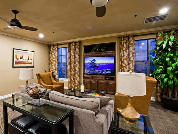 Clubhouse lounge at Dallas apartments with elevators
