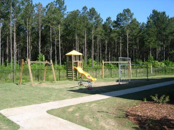 Playing Area at Cypress Park Apartments, Columbus, MS, 39702
