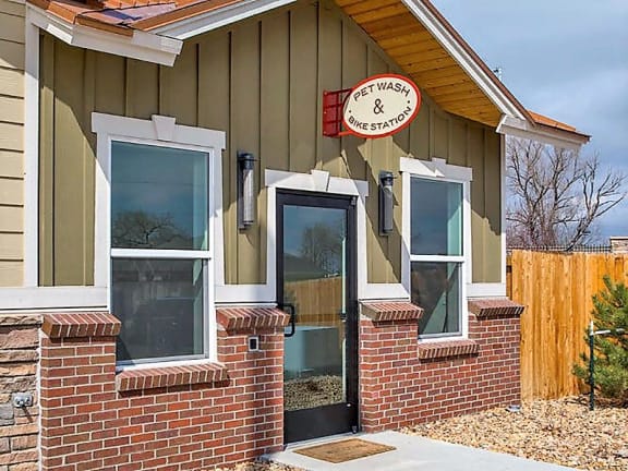 Heated Indoor Bike Station and Dog Washing Station at Pet Friendly Apartments Near Me in Longmont CO