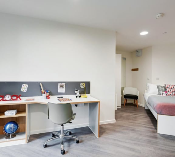 Alma-Court_home_2_Image