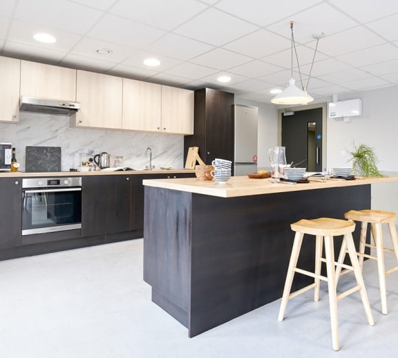 Durham - Dun Holm House -Shared Kitchen 1