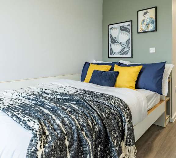 Alma-Court_home_2_Image
