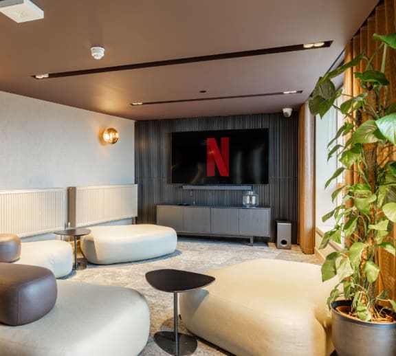 Edinburgh - Potterrow - Social Area - Shared Apartments 1