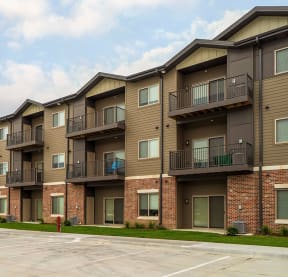 WH Flats apartments Lincoln, NE
