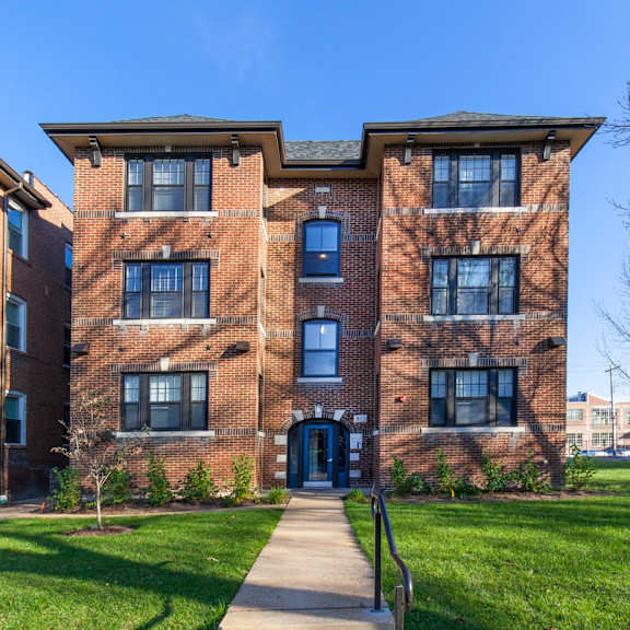 812 Eastgate