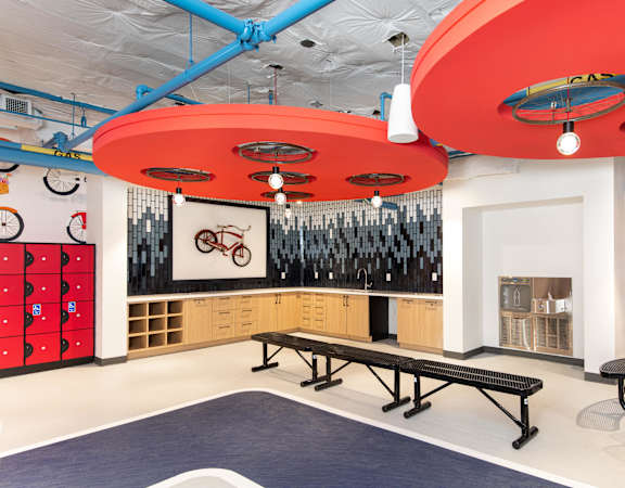 Bike Lounge at Park Kennedy, Washington