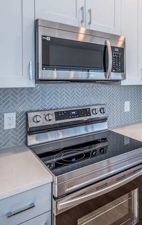 Kitchen with gas stove at 7 West 7th Apartments, Cincinnati, OH