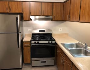 1BR, 1BA Standard D-Style Kitchen with Stainless Steel option