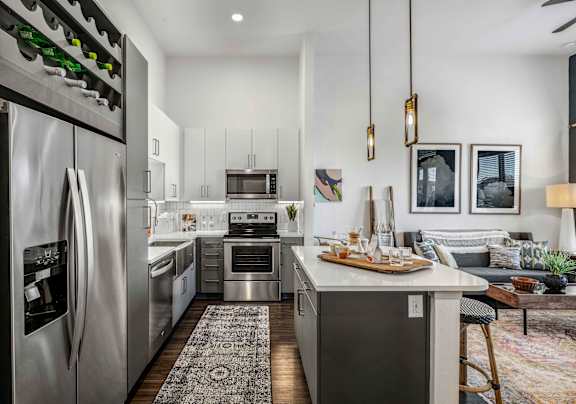 luxury apartments in southside fort worth