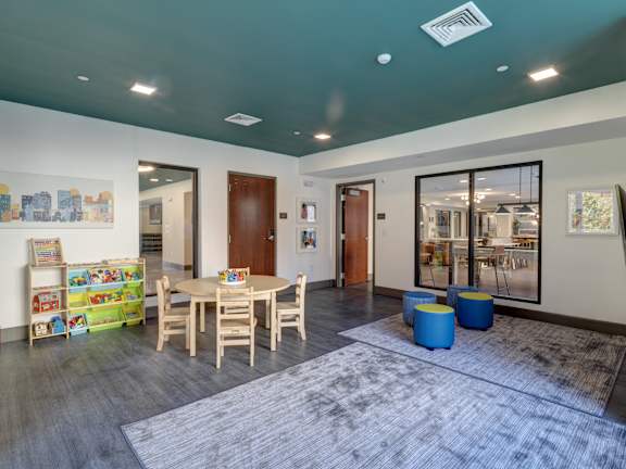 the preserve at ballantyne commons activity room