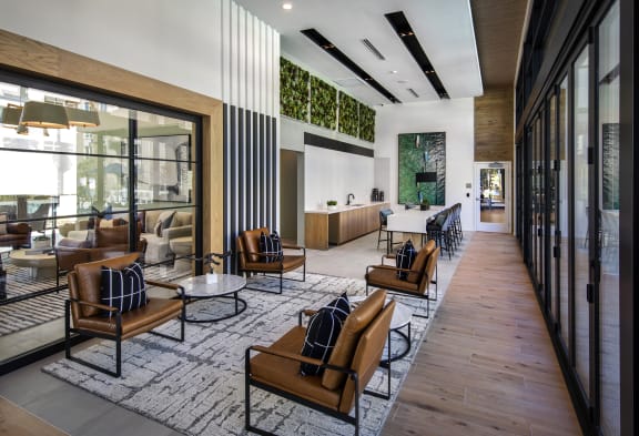 Common area lounge