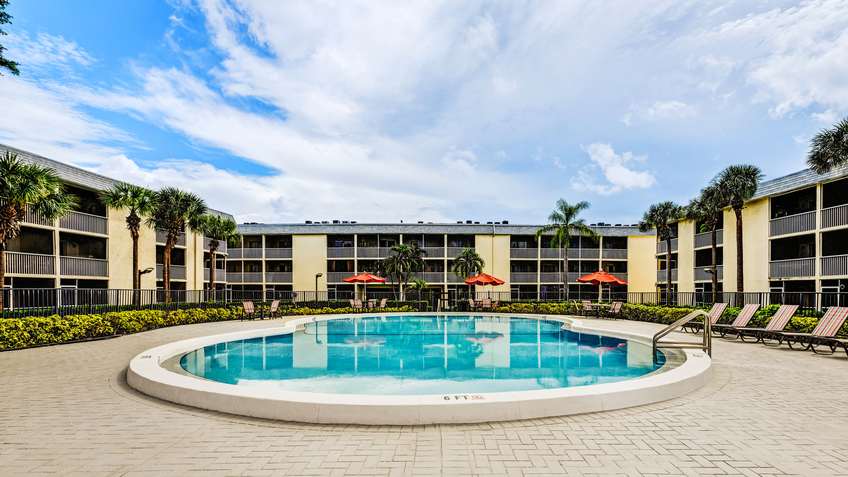 1-bedroom apartment at Coronado Springs East in Palm Springs, FL
