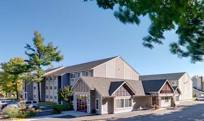 Exterior View at Berkshire Peak Apartments in Pittsfield, MA.