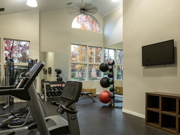 Fitness Center at Edgewater Apartments in Boise, 83703
