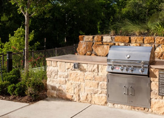 Grilling Station at Berkshire Medical District, Dallas, TX, 75219
