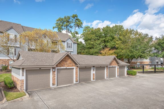 Lodge at Cypresswood - Garages and carports available