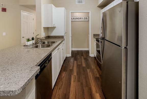 The Commons apartments kitchen