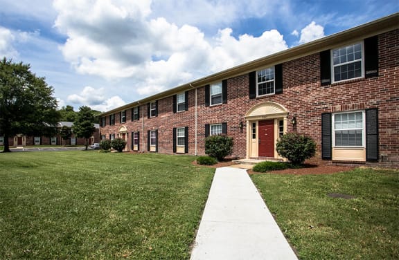 Apartment Building at Carriage House Virginia Beach